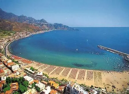 Apartment Mikros Giardini Naxos