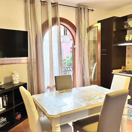 Apartment Mikros